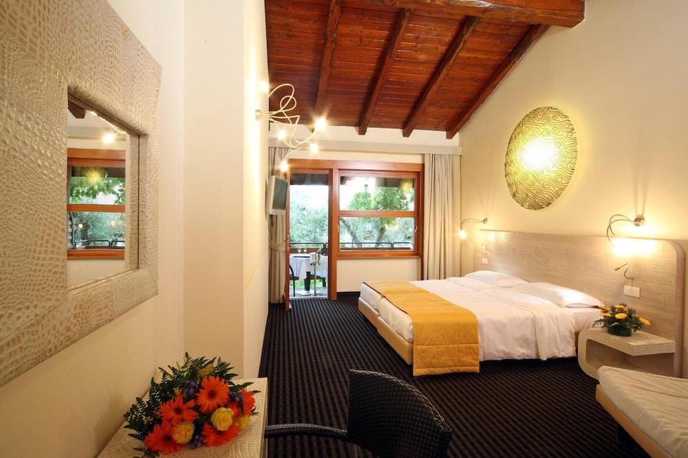 Hotel Sailing Center Malcesine Luaran gambar