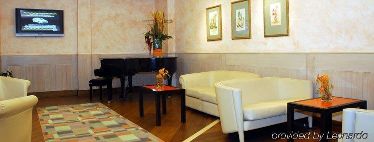 Hotel Sailing Center Malcesine Dalaman gambar